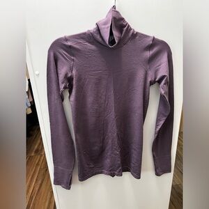 NWOT Athlete Foresthill Ascent Seamless Turtleneck XS